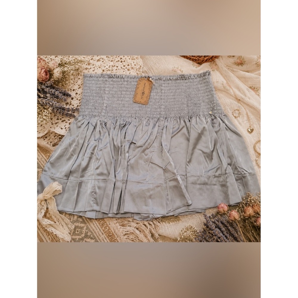 Natural Life NWT Boho Satin Flowy Shorts Gray Silver Smocked Waist M Coquette
